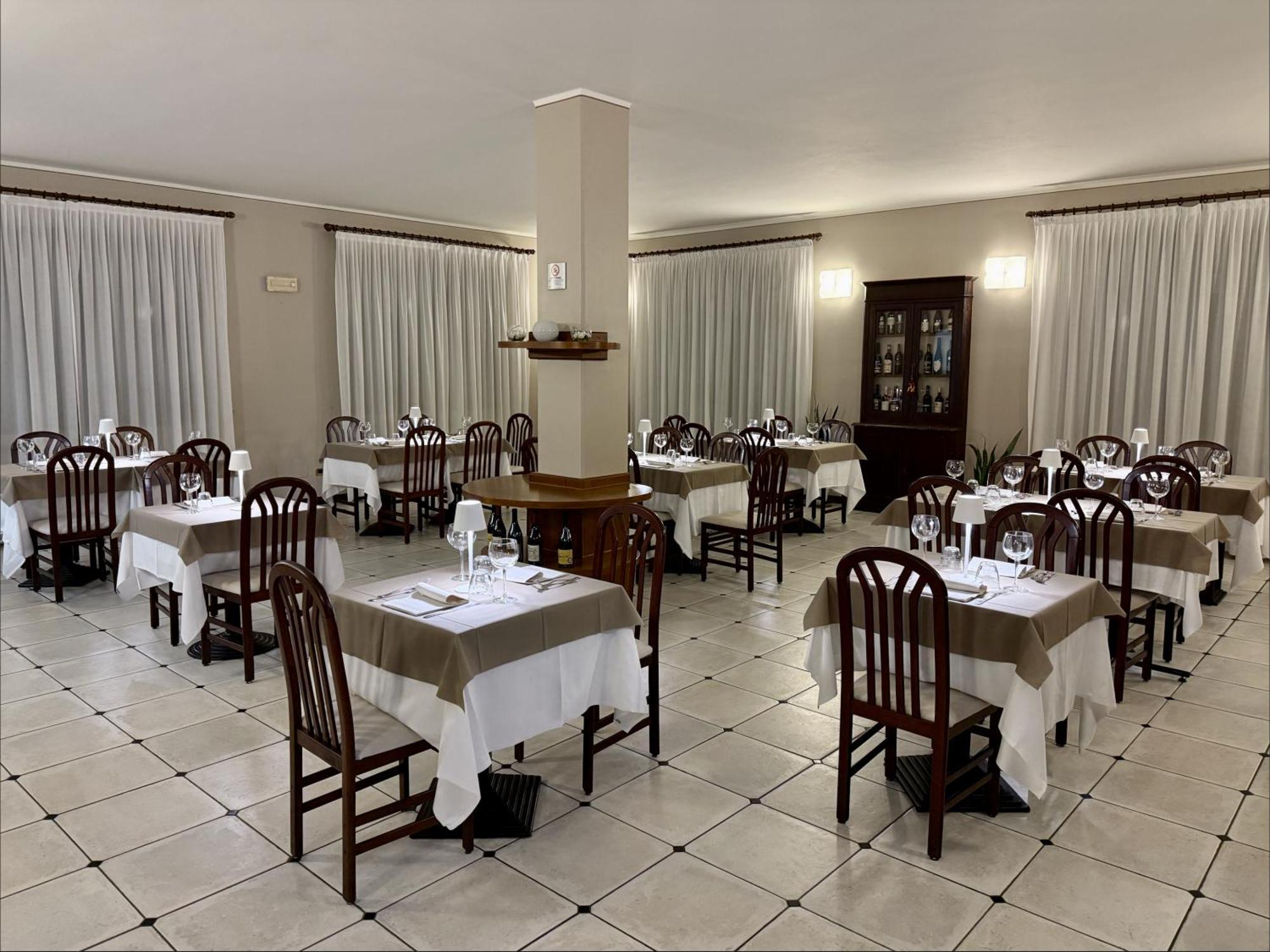 Hotel Villa Liberty Pontecurone Extérieur photo