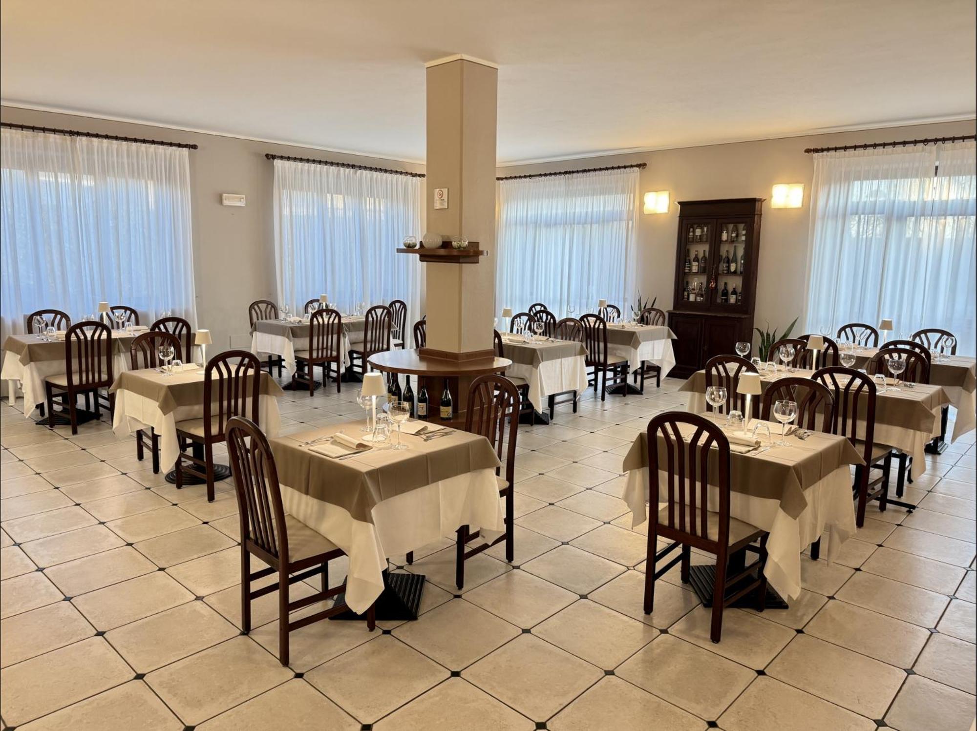 Hotel Villa Liberty Pontecurone Extérieur photo