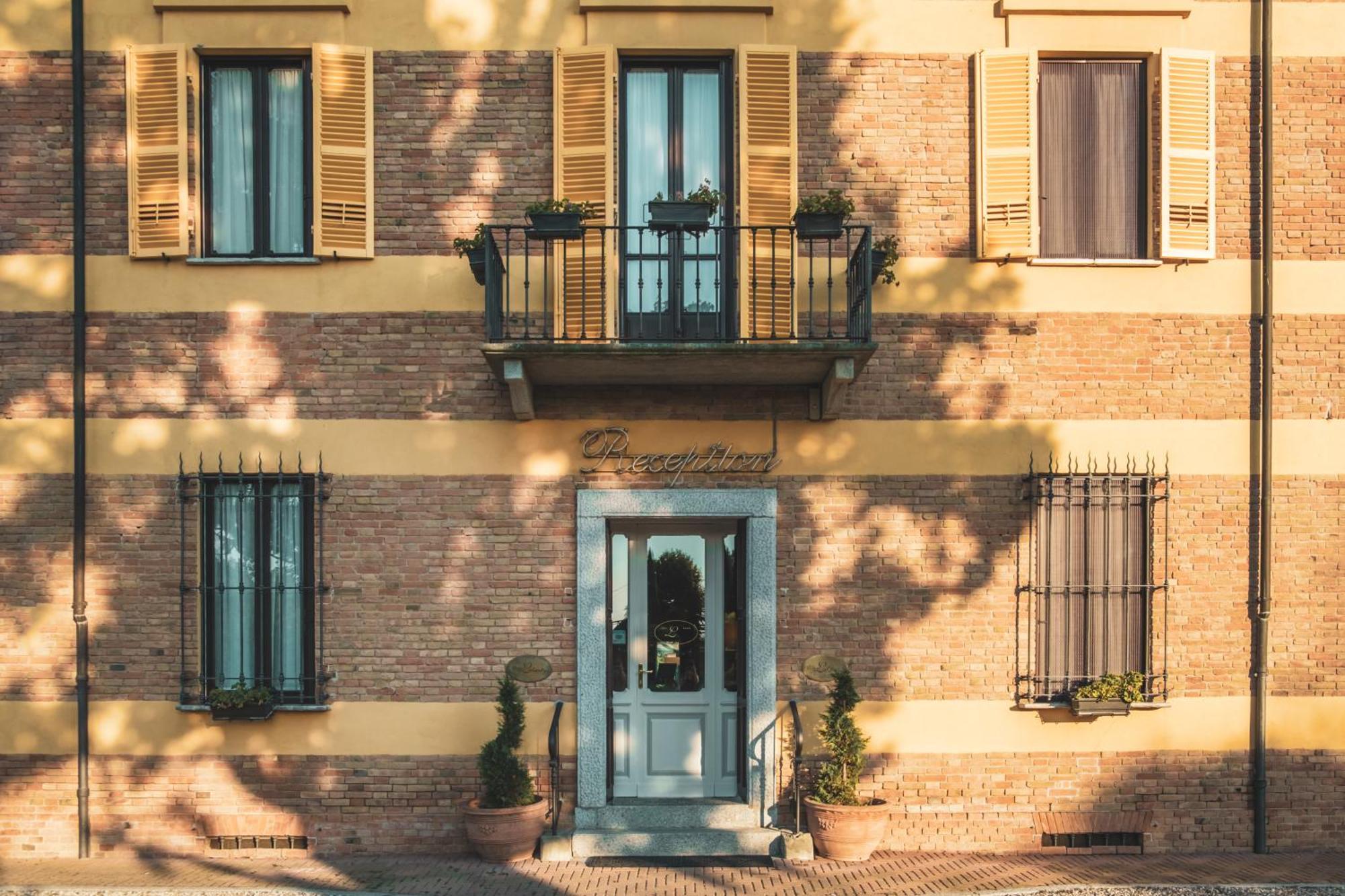 Hotel Villa Liberty Pontecurone Extérieur photo